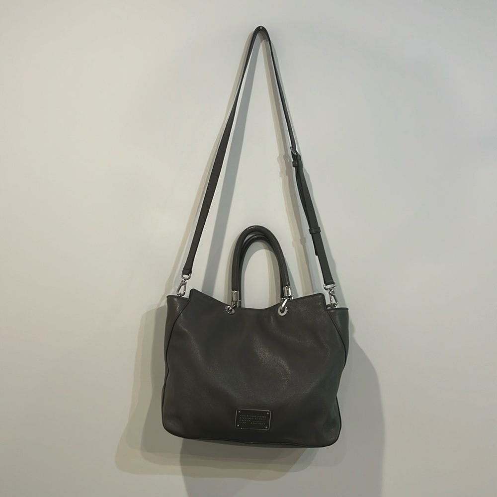 MARC BY MARC JACOBS Too Hot to Handle mini shopper Leather Tote handbag